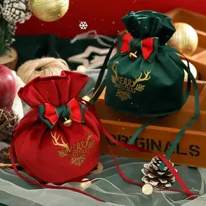 2/4pcs Merry Christmas Cloth Drawstring Bags, Apple Candy Gift Bags, Gift Packaging Bags for Adults and Children, Christmas Apple Bags, Christmas Handbags, Party Supplies, Holiday Gift Set, New Year Decoration Packaging