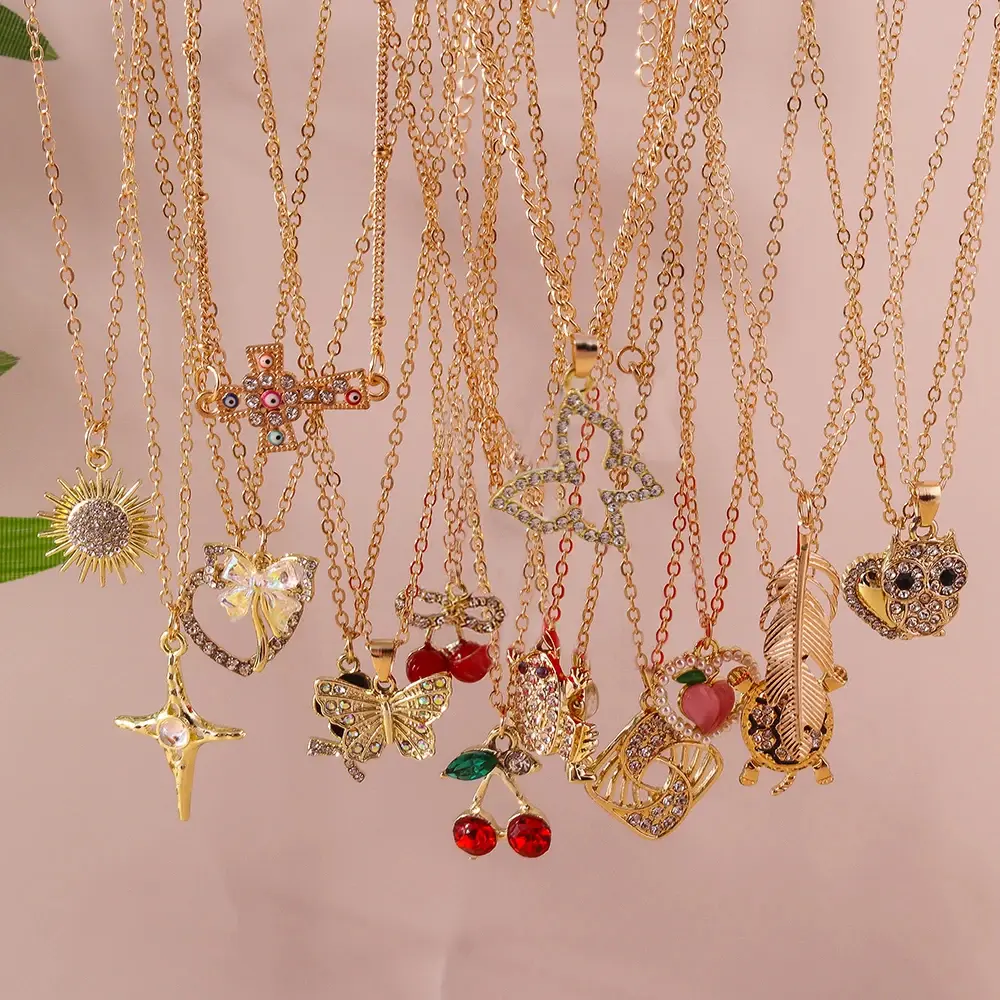 Aihua Gold Color Y2K Crystal Animal Heart Necklace Kpop Clavicle Chain Necklaces for Women Girls New Trend Party Jewelry Gifts
