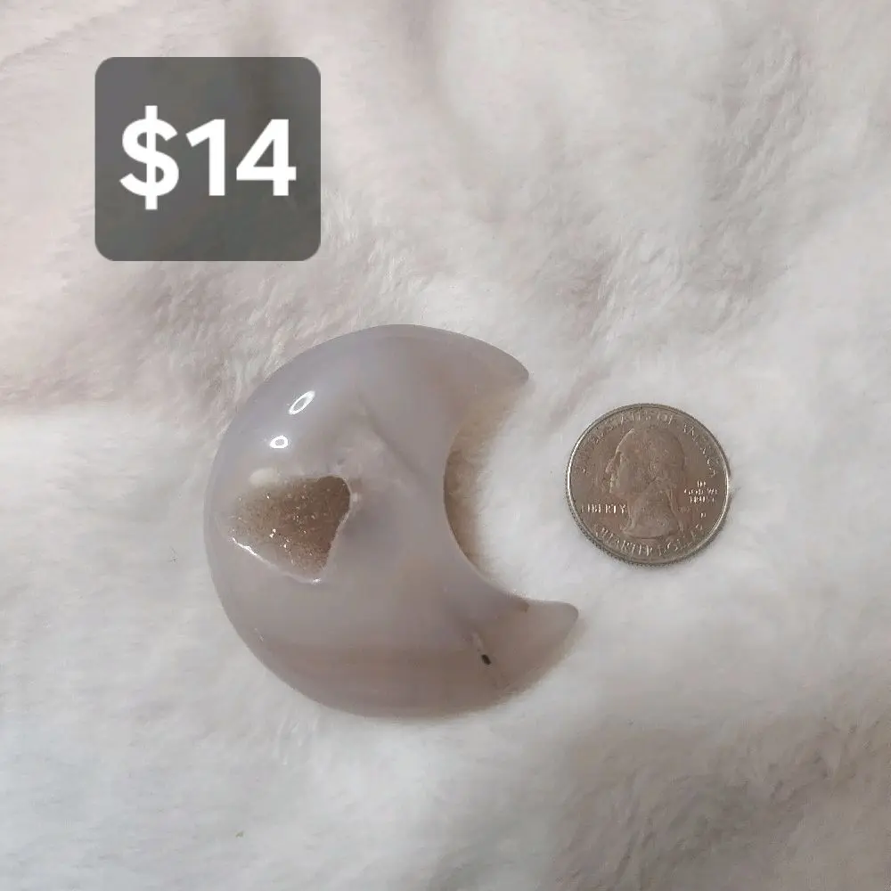 #17 Natural Gray Banded Agate Moon with Druzy Center Home Decor Carving Healing Crystal for Meditation & Spiritual Gifts