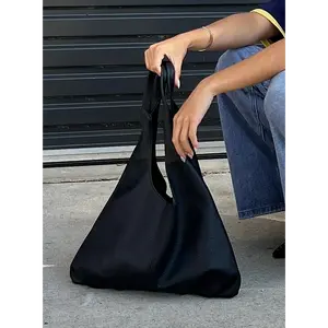 Zenia Shoulder Bag Black