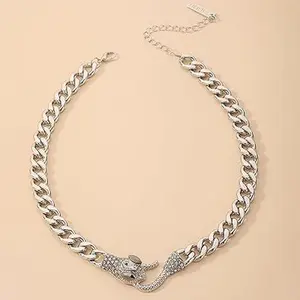 Snake Choker Necklaces Punk Snake Pendant Necklace Vintage Gold Cuban Link Chain Snake Necklace Women Trendy Stuff Under 5 Dollar Items for Teen Girls Animal Necklace Jewelry for Women Girls