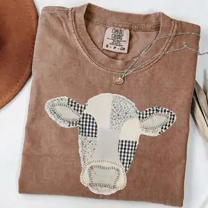Comfort Colors Patchwork Cow T-Shirt – Quilted Farm Animal Design, Rustic Cottagecore Style, Country Aesthetic, Streetwear Style Unisex Fits Cotton Comfort Casual Shirt With Cute Vintage Farm Life Look For Everyday Wear