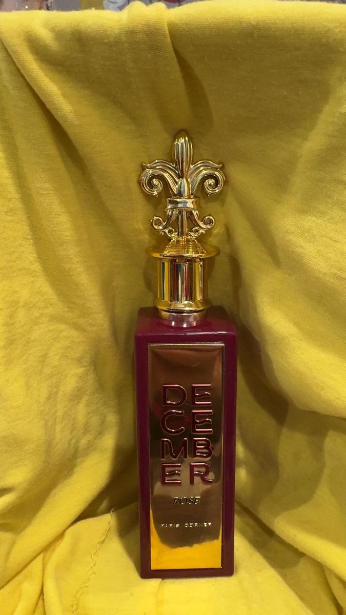 Item: eau de parfum spray 2.9 oz