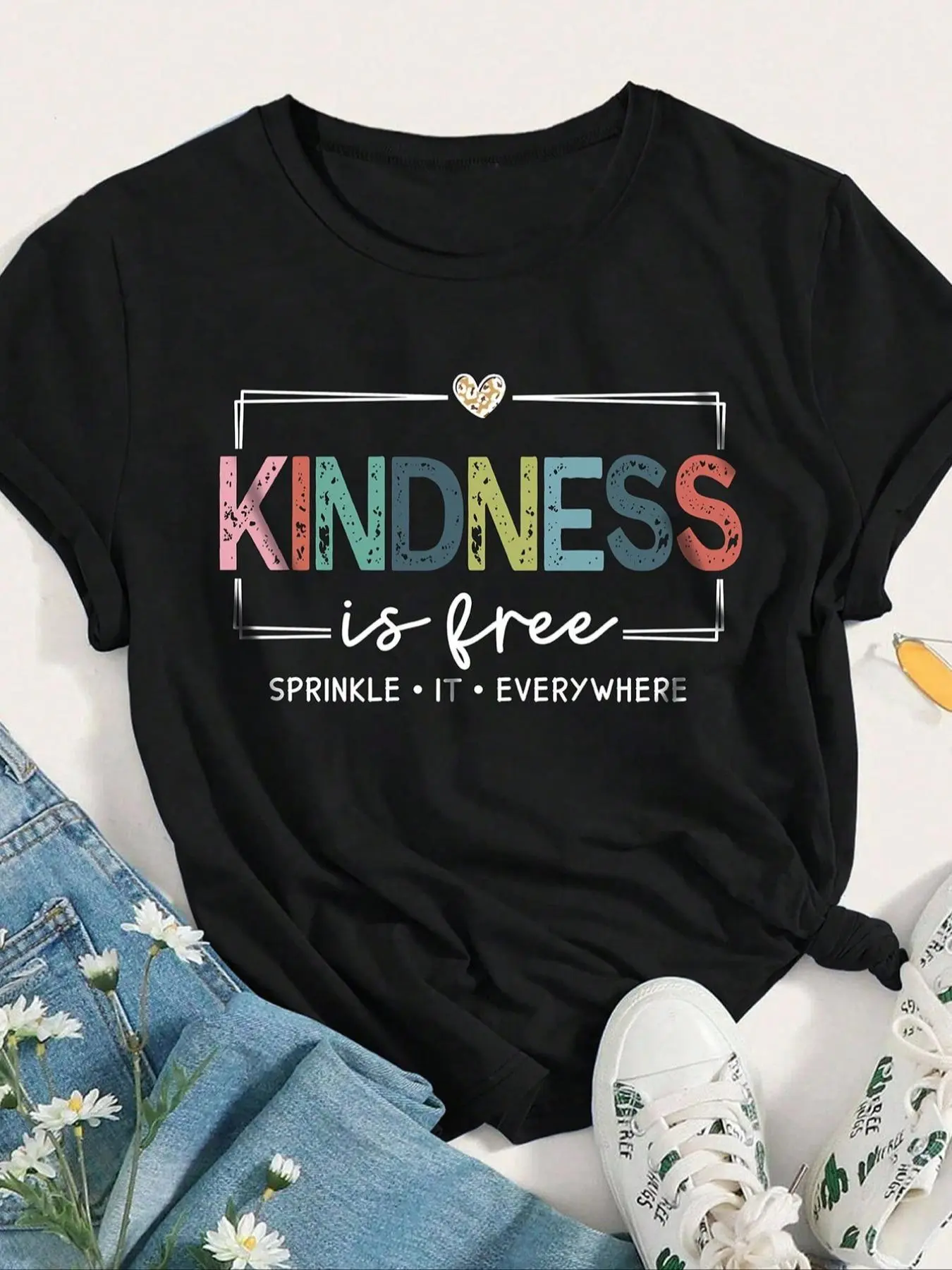 Women's Kindness Is Free Letter Print Round Neck Tee, Fashion Casual Crew Neck T-Shirt for Daily Holiday Vacation Outdoor Wear, Ladies Clothes for Summer, Top
