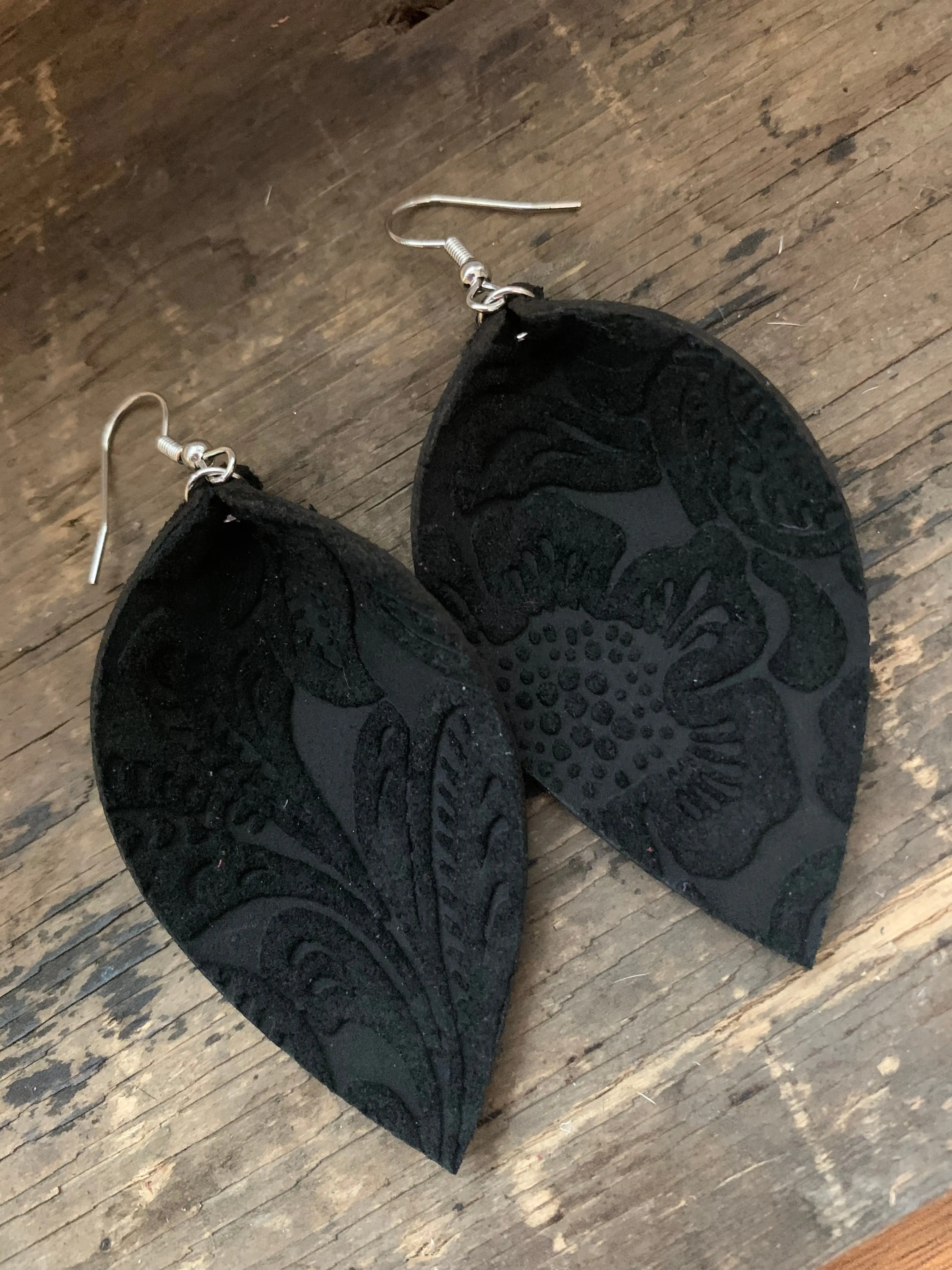 Black Suede Carved Floral Leather Earrings