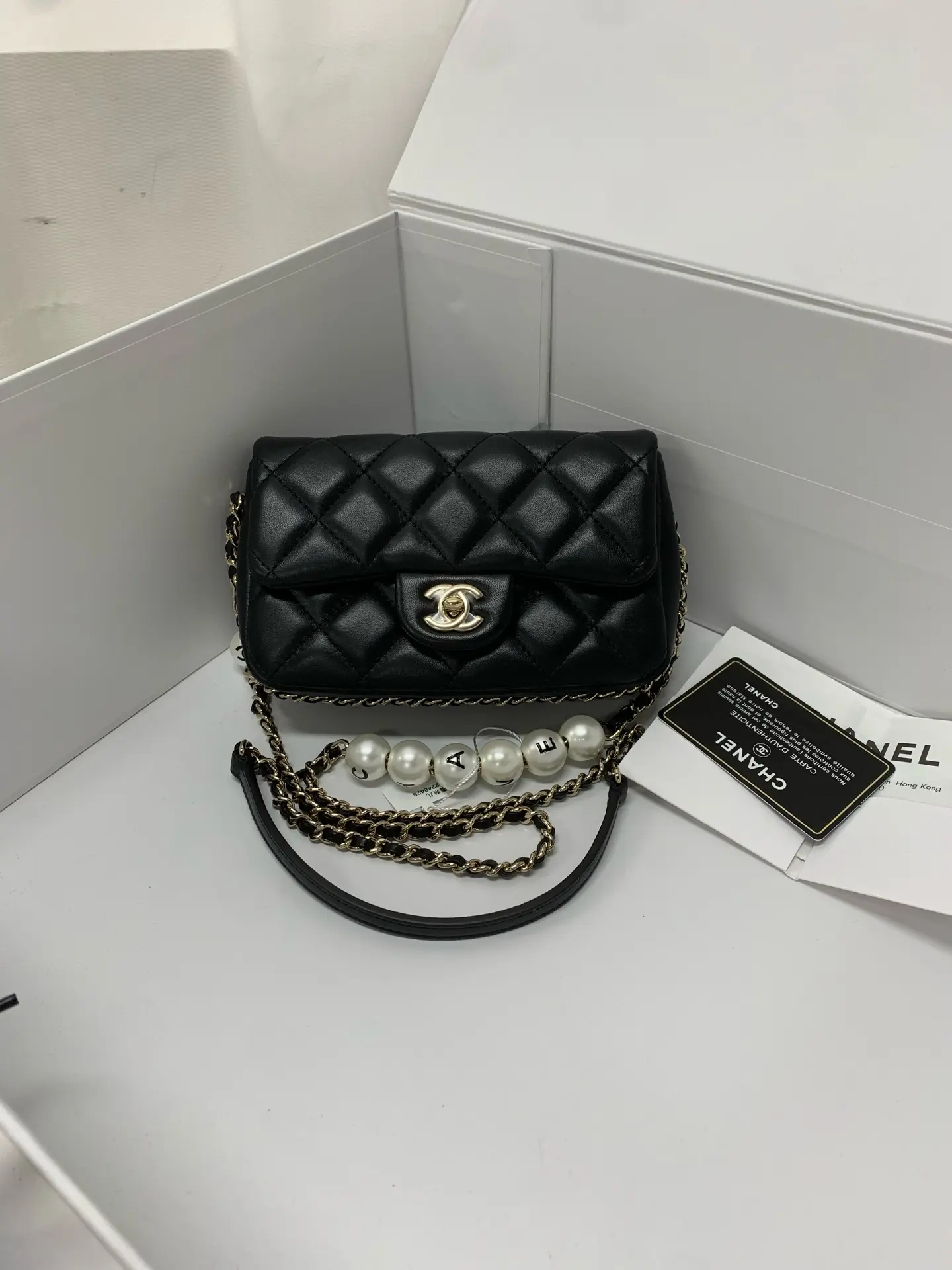 Pre-owned CHANEL Black Quilted Lambskin Pearl Chain Flap Shoulder Bag FO716 22248428