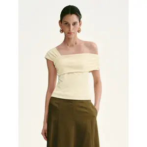URBAN REVIVO 2026 Summer Asymmetric One Shoulder Skinny-Fit T-Shirts Minimalist Basic Medium Blouse Womenswear Top Fabric Cotton