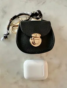 Mini purse for AirPod/pro