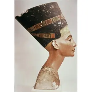 212 MAIN Ancient Egypt Limestone Print - Artistic Queen Nefertiti Profile Bust Poster, Ca.1352-36 BCE, Staatliche Museen Preussischer Kulturbesitz, Agyptisches Museum Und Papyrussammlung Berlin, 24x36 Large Wall Decor for Room Decorations