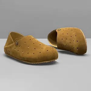 Men Round Toe Hollow Out Clogs Potato Shoes, Non‑Slip Thick Sole Arch Support Cork Footbed Slip‑On Shoes, Outdoor Casual Breathable Walking Slippers