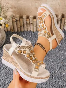 Women's Summer Fashion Wedge Platform Glitter Strappy Sandals Bohemian Style Height Increasing Slides 2026 New Outdoor Commuting Beach Shoes