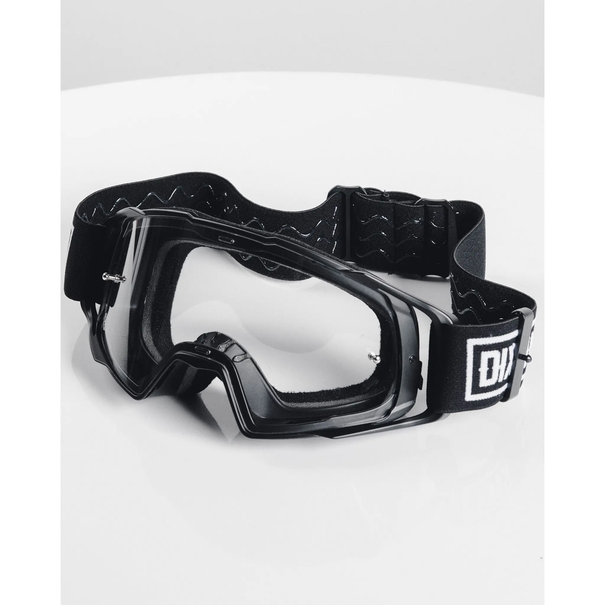 Contender MX Goggles - Black & White / Clear Lens Contender MX Goggles - Black & White / Clear Lens