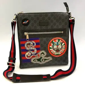 Pre-owned Coated Canvas Crossbody Bags Gucci Night Courrier GG Supreme Messenger Bag – Black/Grey Canvas with Multi Patch Embroidery