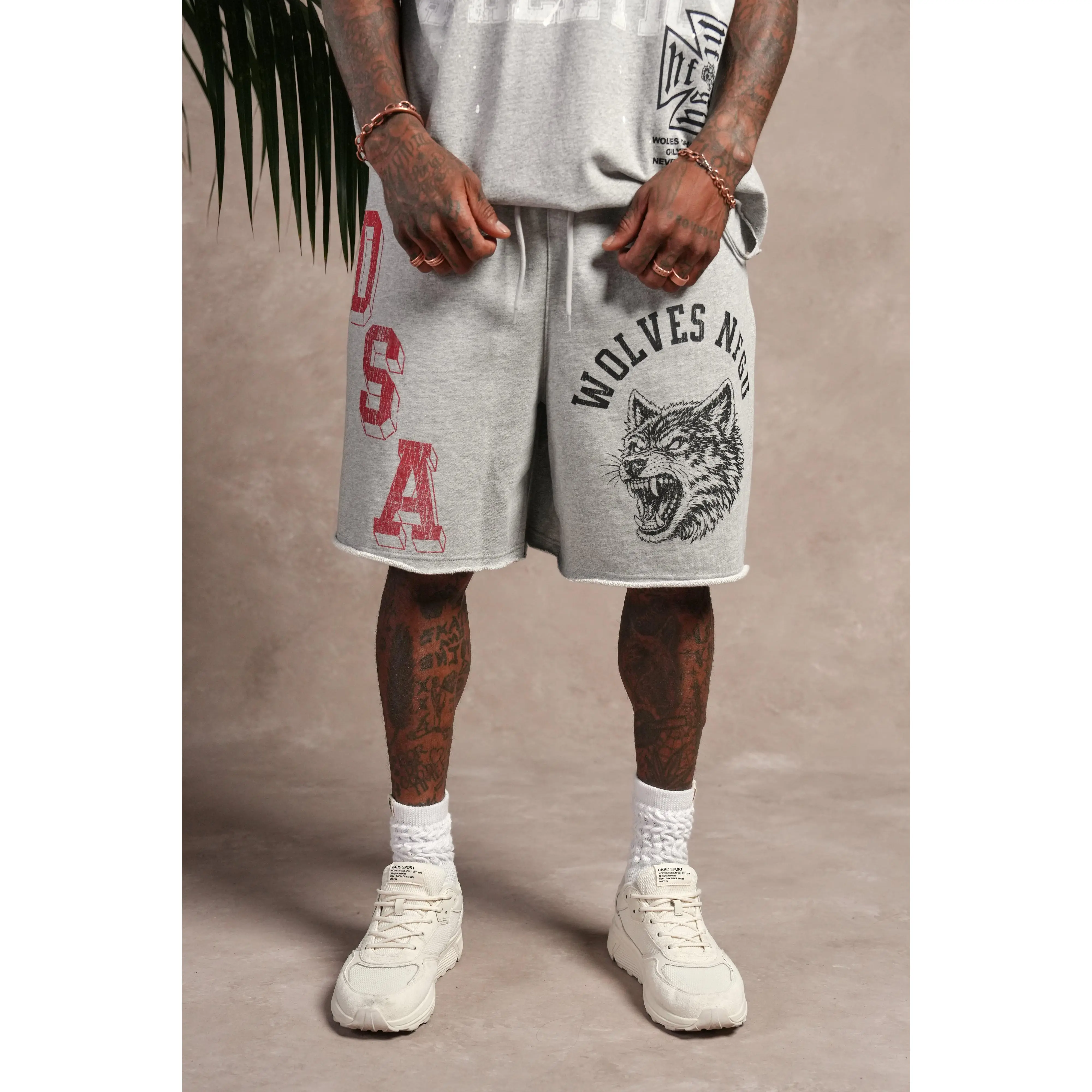 Wolves Athletics Grunge Brock Sweat Short in Light Athletic Gray