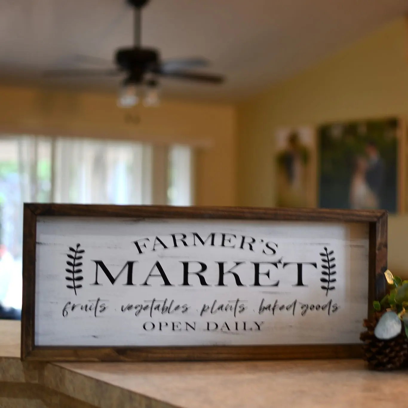 Farmers Market sign