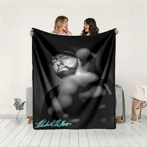 1 piece Eminem black and white portrait with signature themed flannel blanket - Modern-style flannel blanket, suitable for sofas and beds, all-season use, super soft and comfortable, digital printing, 100% polyester material, machine washable