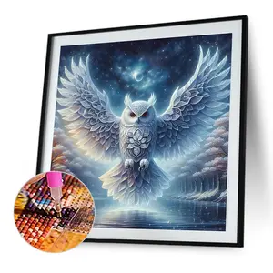 A set of frameless diamond paintings. 5D Diamond Art Collection. Gemstone art paintings and handicrafts decorated with diamond dots are suitable for wall decoration for both beginners and adults, and are ideal gifts for Halloween and Christmas