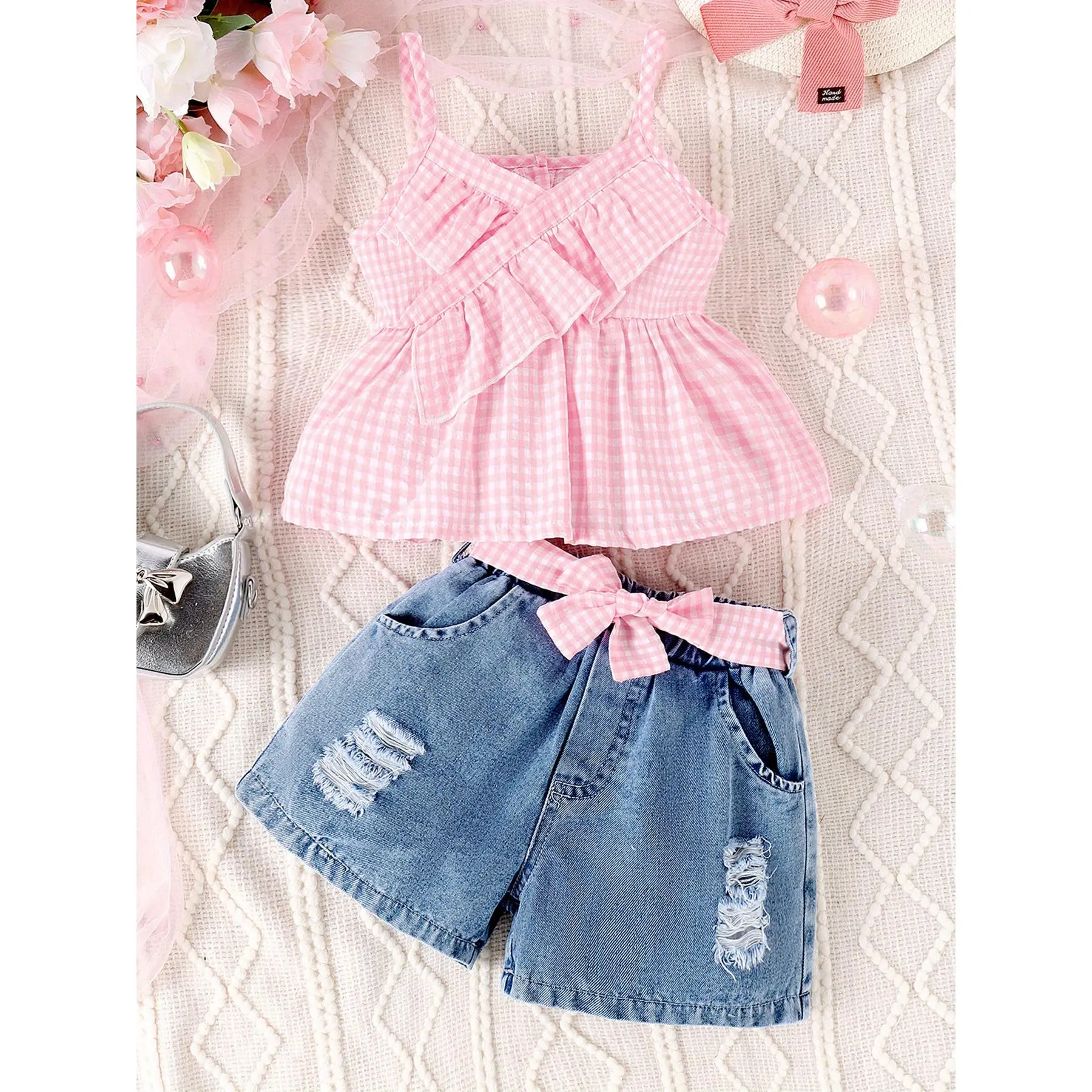 2pcs Toddler Girl Cute Outfits, Suspender Vest and Bow Decor Shorts Set, Comfortable and Fashionable Girl Clothes, Perfect Outdoor