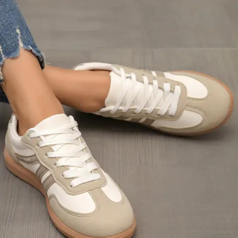 Women's Casual PU Leather Shoes, Round Toe Low Top Minimalist Sneakers Trainers for All-Season Outdoor Running Footwear