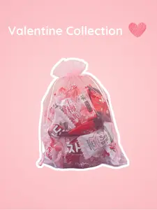 Valentines Candy Gift Bag - Premium Asian Candy Variety Pack - Candy Exploration Gift Bag - Valentine Gift Snack, Sweet, bonbon mix bundle variety