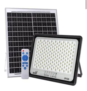 Panel solar con luz de 14",control remoto para operarla y resistente al agua.
