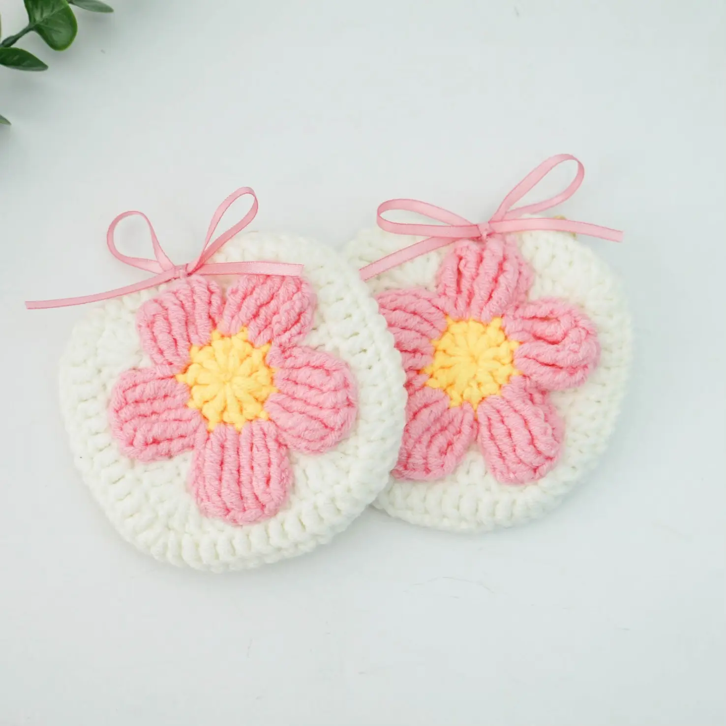 Flower Crochet AirPod Max Cover