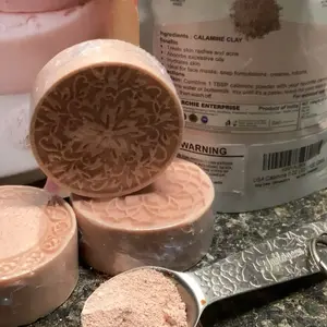 Calamine Soap US Made Calamine Powder & Essential Oils for Itch Relief & Skin Soothing Ideal for Sensitive Skin Irritation Eczema Psoriasis Poison Ivy Dry Itchy Skin