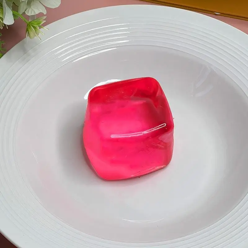 5.0 Big pink ice cubes