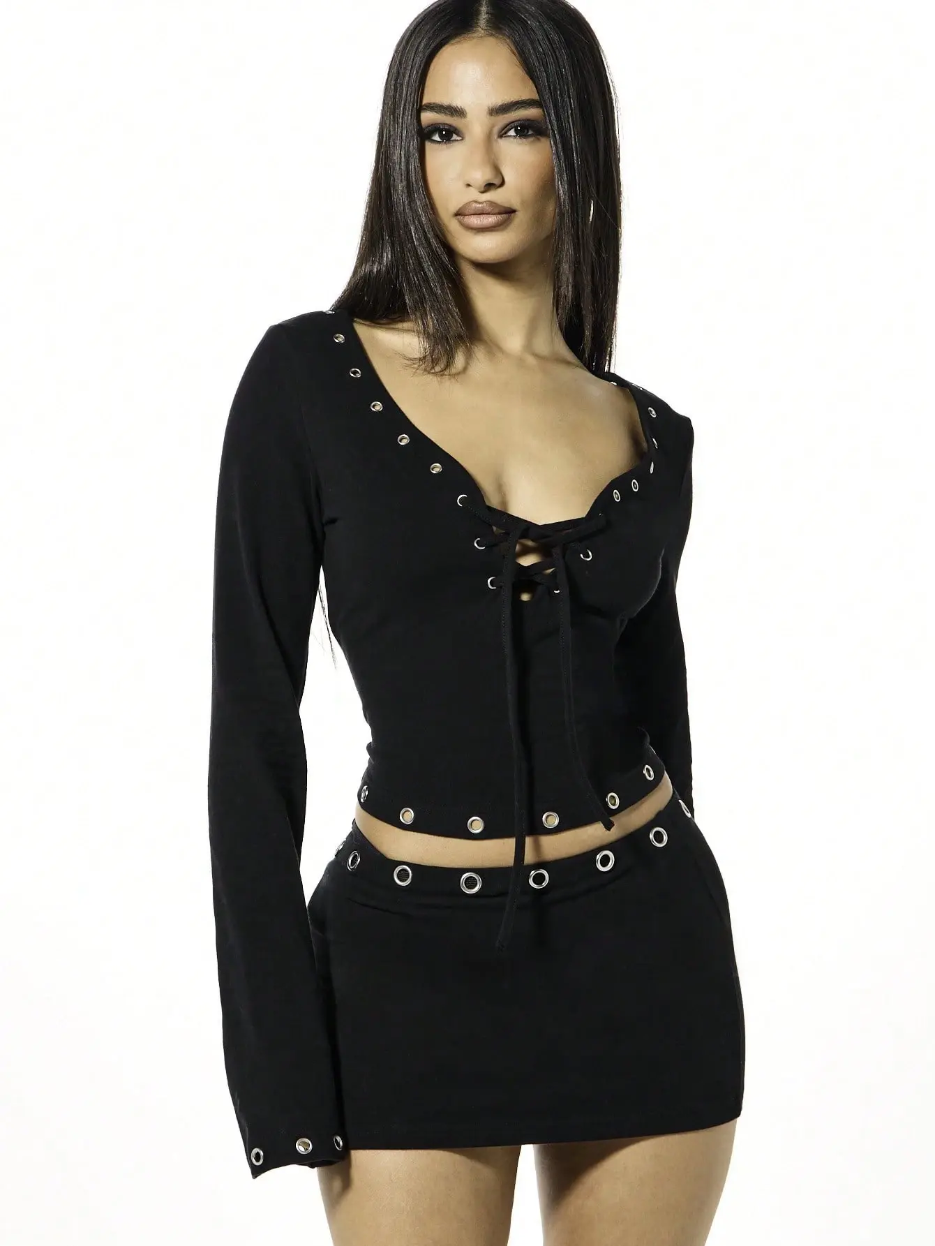 LALUZ WOMEN Long Sleeve Lace Up Eyelet Detail Crop Top With Metal Grommets And Tie Front Closure Y2K Going Out Streetwear Trendy Fashion