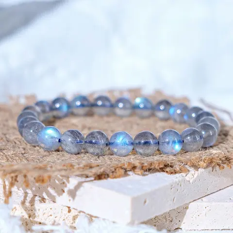 SofiaDesignsBoutique 7mm Round Natural Moonstone Blue Sheen Crystal Bracelet, Bohemian Dainty Jewelry Bracelet for Adult Daily Wear, Stretch Beaded Accessory