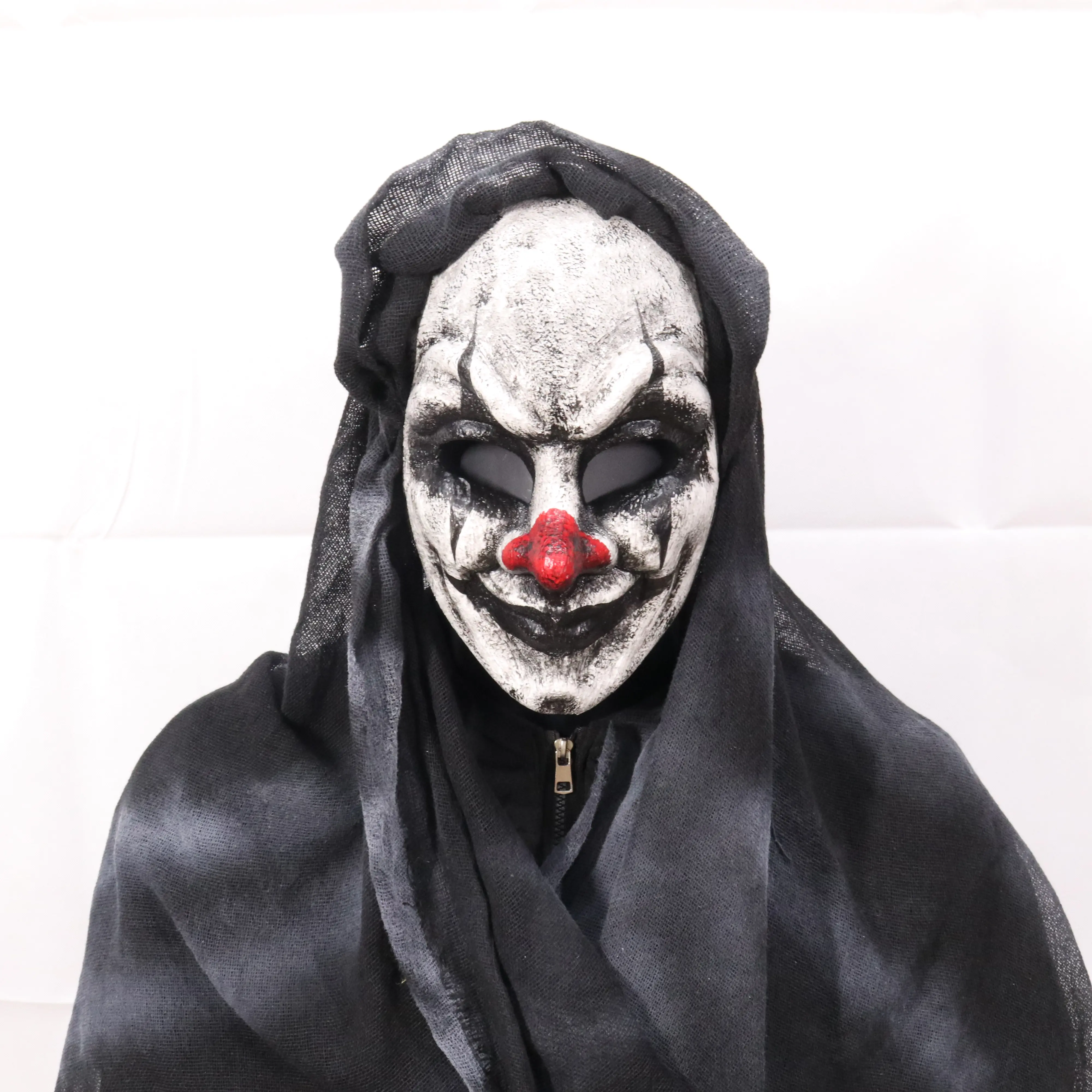 High Quality Full Head Skull Joker Blood Mask Halloween Party Scary Movable Mouth Prop Plastic Silk Face Cover for Horror Night