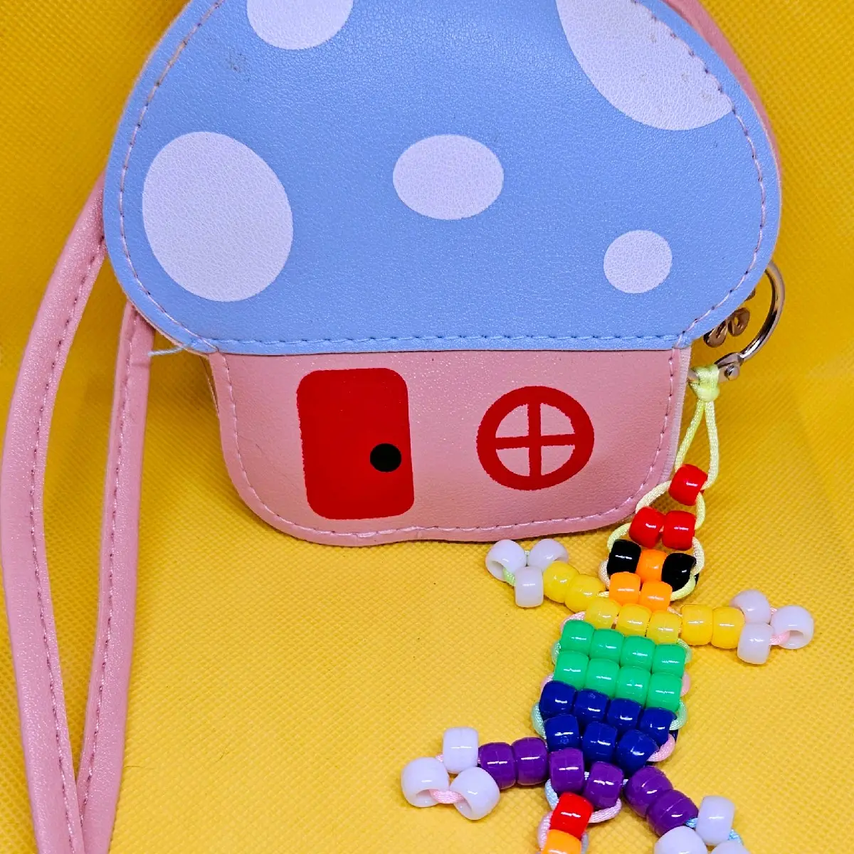 Pride Gecko Kandi Keychain | Handmade Beaded Keychain| Secure and Stylish LGBTQ+ Pride Accessory