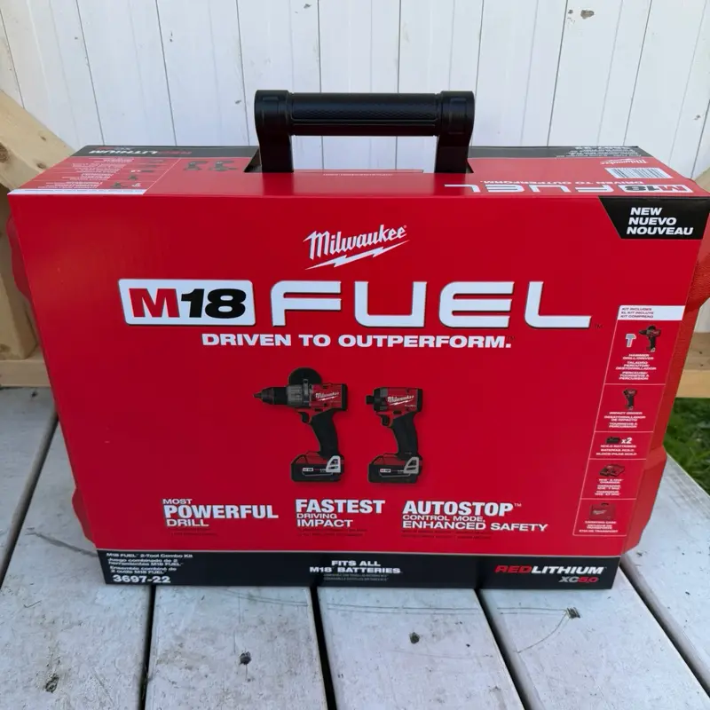 Milwaukee M18 Fuel Brushless Two Tool Combo Kit