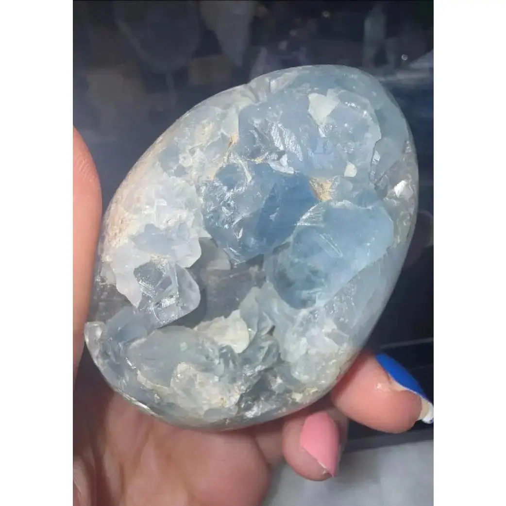 Celestite Crystal Egg🦋 Celestite Crystal Egg🦋