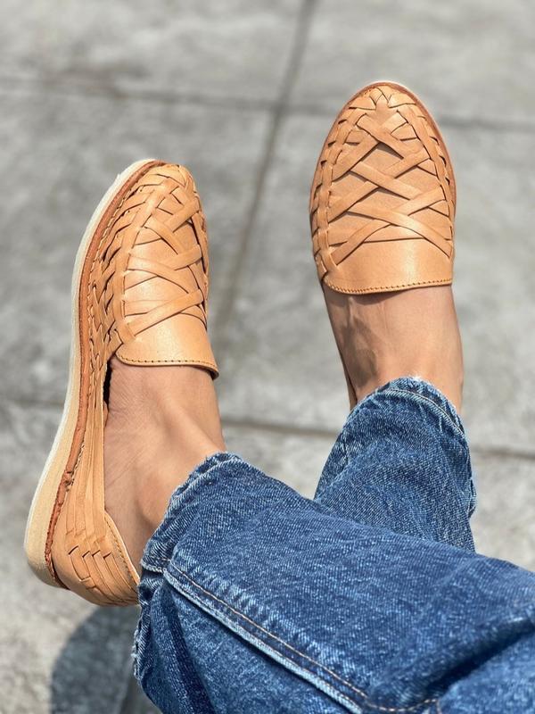 Mexican Huarache leather Sandal Boho- Hippie Vintage Mexican Style- handwoven leather shoes