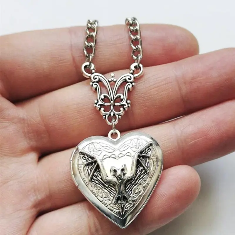 Gothic Heart Shaped Alloy Pendant Necklace, Vintage Creative Necklace for Party, Daily Decor, Trendy All-match & Exquisite Jewelry, Exquisite Chain Jewelry, Exquisite Jewelry Gift, Costume Jewelry Necklace, Accessory Necklace