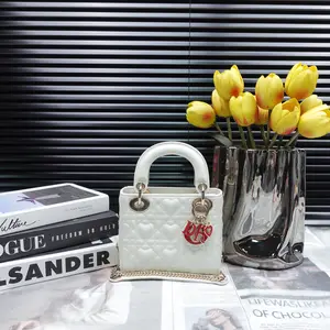 Pre-owned Dior Lambskin Shoulder Bags Lady Mini Amour White Shoulder Bag T10365627