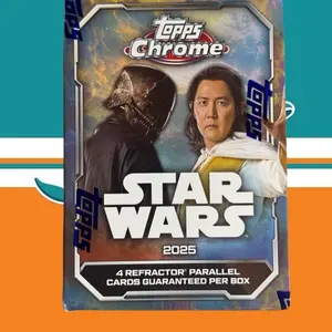 Topps 2025 Topps Chrome Star Wars Blaster Box with 4 Refractor Parallel Per Box