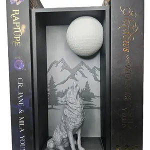 Howling Wolf Book Nook | Werewolf-Themed Bookshelf Insert | 3D Moon & Wolf Diorama Fantasy Night Atmospheric Wild
