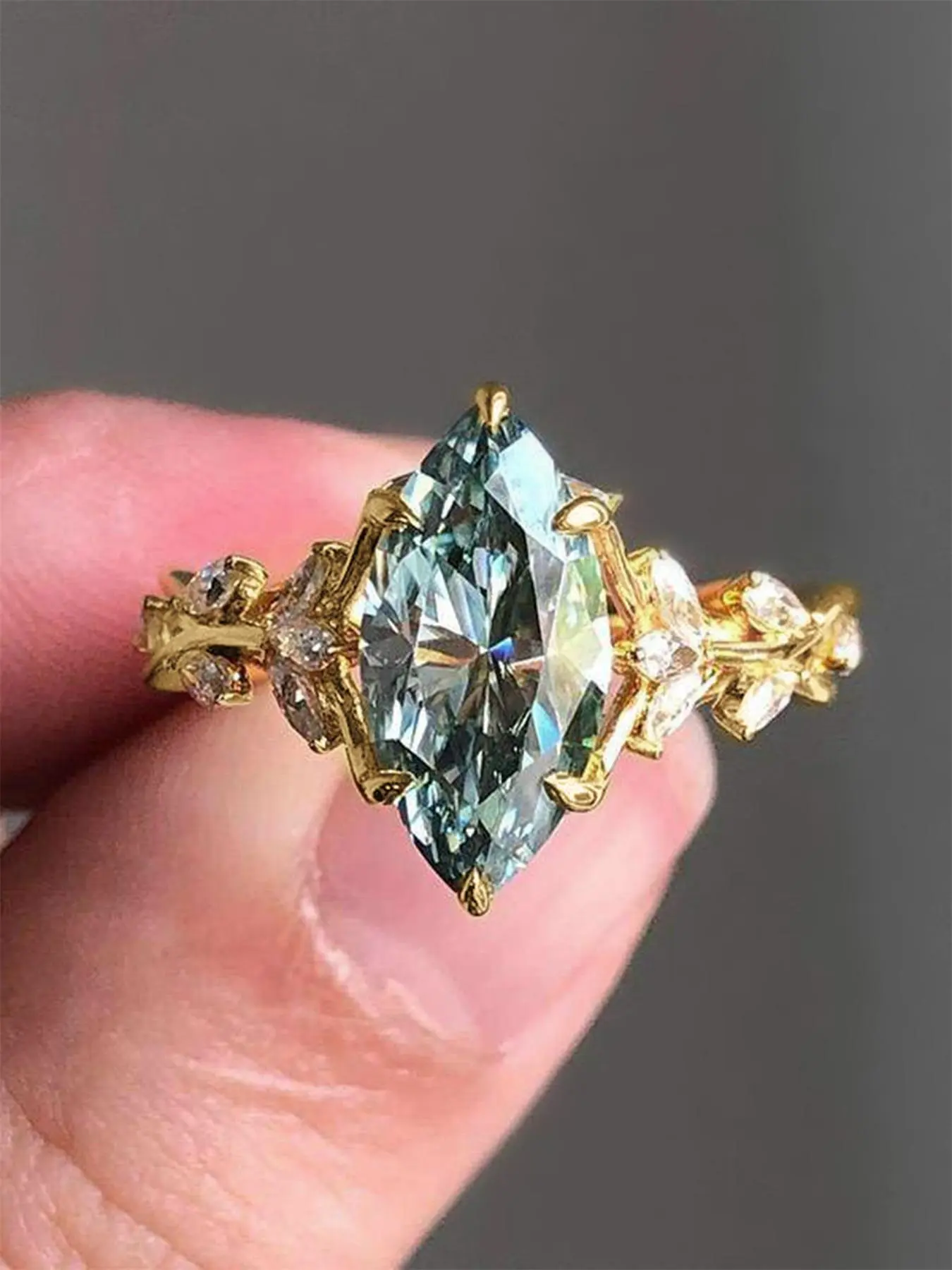 1 PC Gorgeous Cubic Zirconia Marquise Cut Ring For Women For Valentine's Day Gift Wedding Anniversary Party Jewelry Cubic Zirconia Rings Beautiful Rings