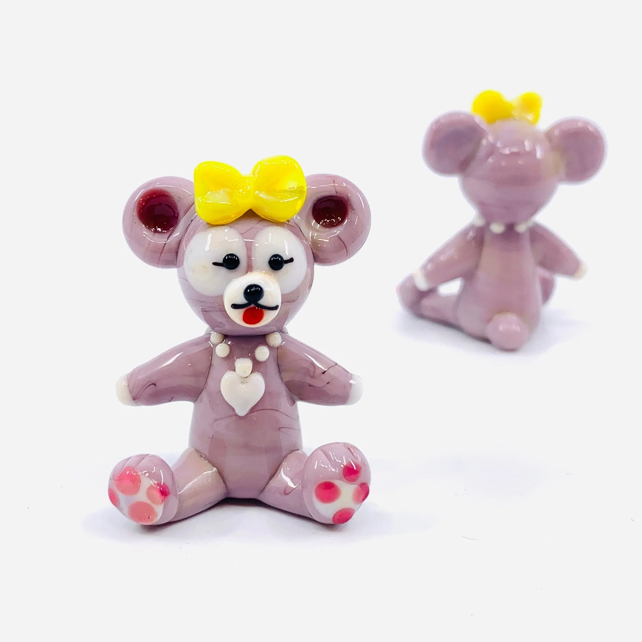 Carnival Glass Bow Bear