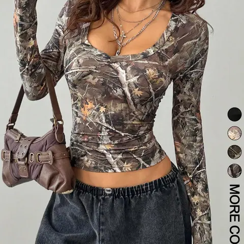 Women's Camouflage Print V Neck Tee, Casual Fashion Slim-fitting Long Sleeve T-shirt Fabric for Summer, Women's Top for Daily Wear, Womenswear
