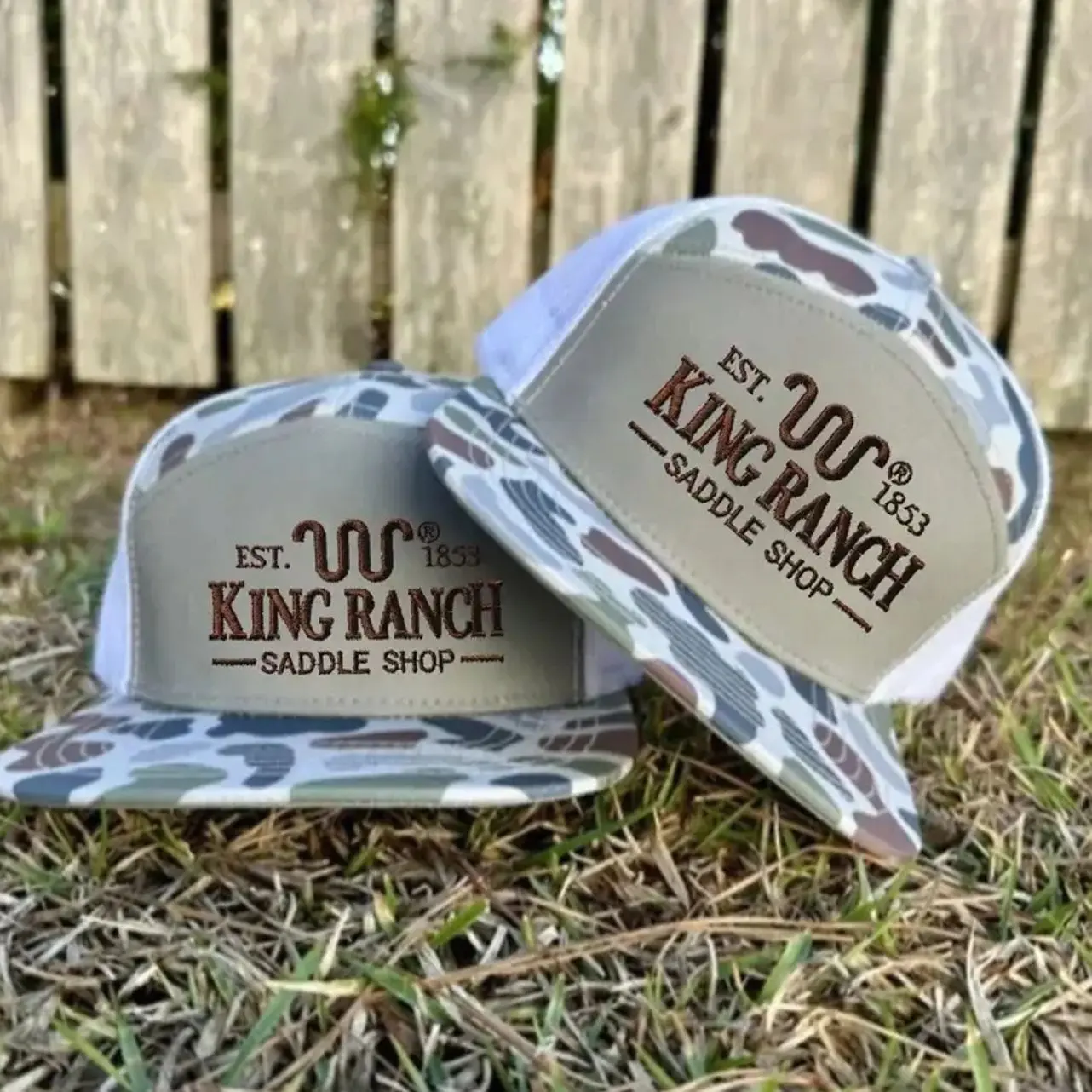 King Ranch Retro Embroidered Trucker Hat Camo Snapback Mesh Cap, Outdoor Hunting Hat for Men for Hunting and Partying Vintage Gift For Him and Adjustable Fit for Men and Women