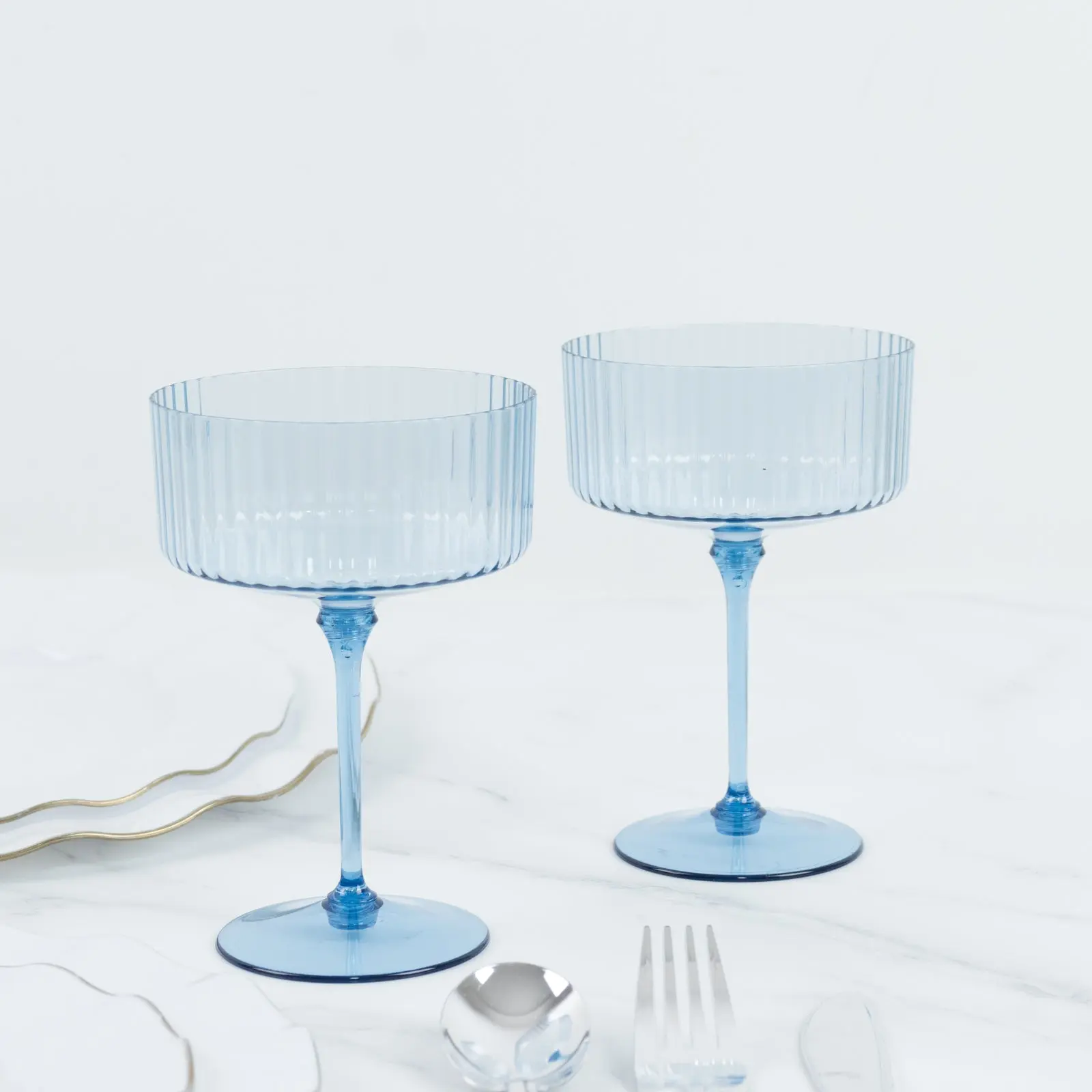 Premium Disposable Dusty Blue Ribbed Plastic Coupe Glasses - 24-Pack, 10oz Champagne Cups with Detachable Stem & Base, Ideal for Event, Wedding, Party Disposable Tableware