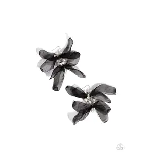 Paparazzi Accessories ❤️Cosmopolitan Charisma - Black by Lady Sassy