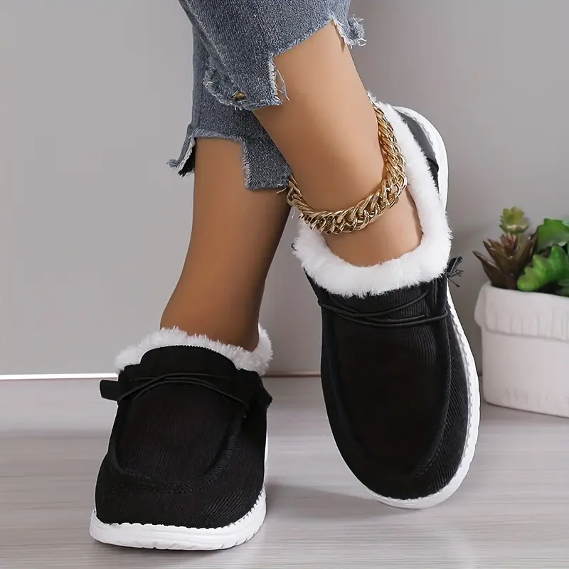 Women's Velvet Plush Slippers Comfortable Round Toe Design Warm Fluffy Interior Non-Slip Soft Sole Perfect Winter Comfort Shoes Footwear