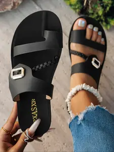 Summer Women's Flat Sandals, Fashion Rhinestone Buckle Woven Strap, Comfortable Slip-On Thong Shoes, Stylish and Easy to Wear, Buckle Up Sandals, Casual Beach Sandals