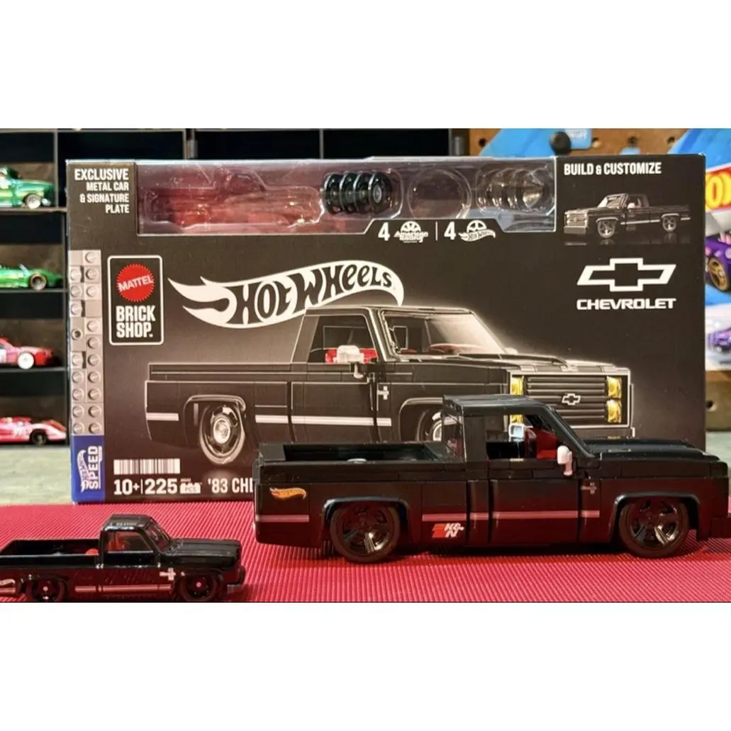 Hot Wheels Chevrolet '83 C10 10-225mm Brick Shop Kit Build & Customize Exclusive Metal Car & Signature Plate