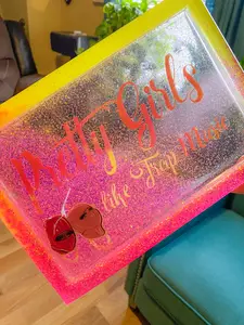 Pretty Girls Like Trap Music Tray