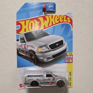 Hot Wheels '99 Ford F-150 Lightning